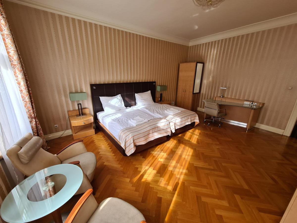 Apartament Krysztalowy Katowice Ngoại thất bức ảnh